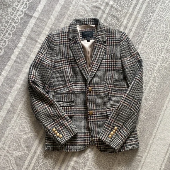 J.Crew Wool Schoolboy Blazer in Houndstooth Plaid - Picture 2 of 16